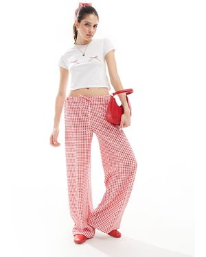 Stradivarius Bow Detail Graphic T-shirt - Pink
