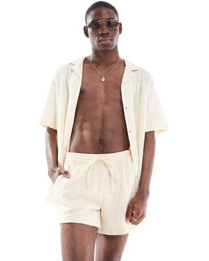 Aray – strukturierte strandshorts - Natur