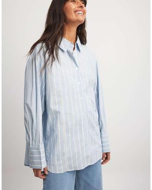 NA-KD Camisa Azul A Rayas Blancas Extragrande Con Puños Anchos De X Laura Jane Stone