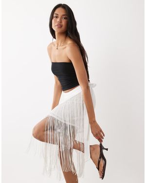 Gina Tricot Minifalda Blanca A Rayas Estructurada Con Flecos-Blanco