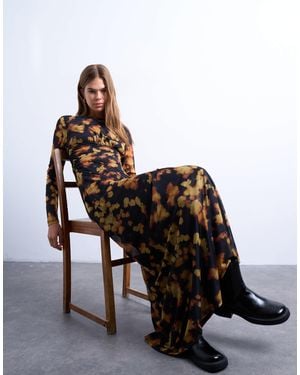 TOPSHOP Blurred Floral Print Long Sleeve Maxi Dress - Black