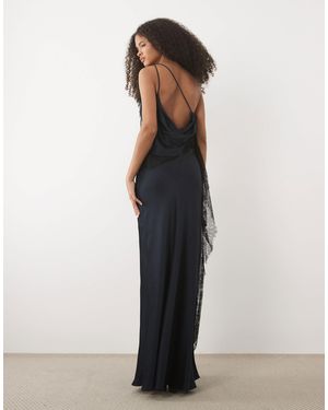 Forever New – asymmetrisches maxikleid aus satin - Weiß