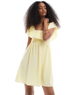 Vero Moda Vestido Corto A Cuadros Vichy Amarillos Con Cuerpo Fruncido Y Detalle De Volante De - Blanco