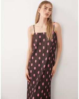 ASOS Sleeveless Square Neck Plisse Midi Dress - Brown