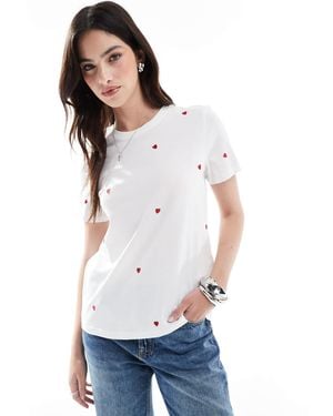 ONLY Heart Embroidery Crew Neck T-shirt - White