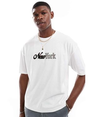 ASOS Recht Oversized T-Shirt Met Stads-Applicatie Op De Voorkant - Wit