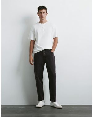 Pull&Bear Jeans Taglio Classico Nero Sbiadito - Bianco