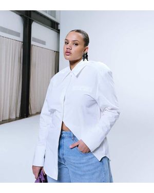 ASOS Camisa Blanca Con Hombreras Y Lazada En La Espalda De Asos Curve - Azul