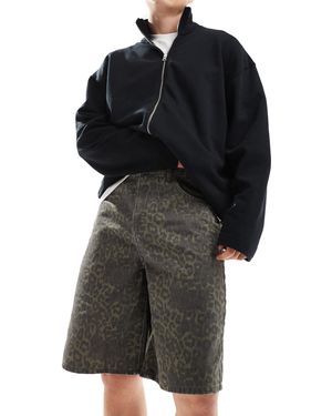 ASOS – länger geschnittene jorts mit leopardenmuster - Schwarz