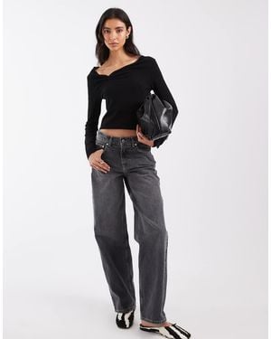 ASOS Fijngebreide Top Met Lange Mouwen En Goudkleurige Details - Wit