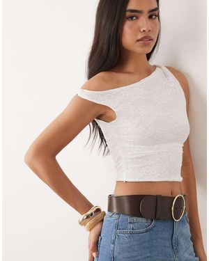 Missy Empire Lace Twist Off Shoulder Top - White