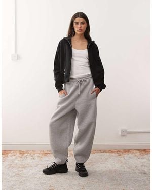 Reclaimed Vintage Barrel Leg Brushback jogger - Natural