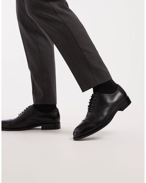 ASOS – oxford-schuhe aus em leder mit zehenkappe - Schwarz
