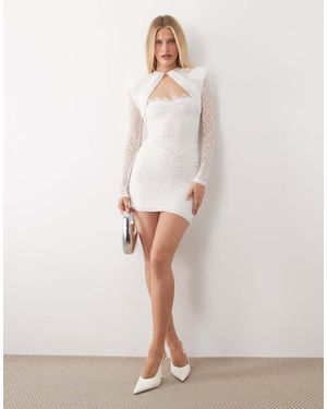 Ruched & Ready Vormgevende Kanten Mini Jurk Met Uitneembare Schoudervullingen En Uitsnijding Met Hartvormige Halslijn - Grijs