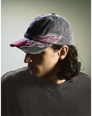 Bershka Cap mit waschungseffekt und stickerei - Schwarz