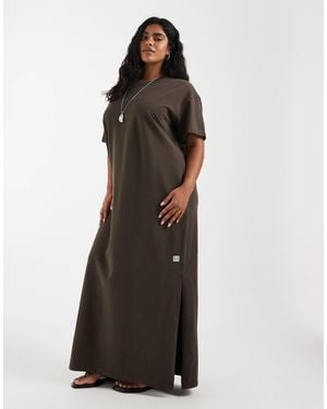 Noisy May – t-shirt-maxikleid - Braun