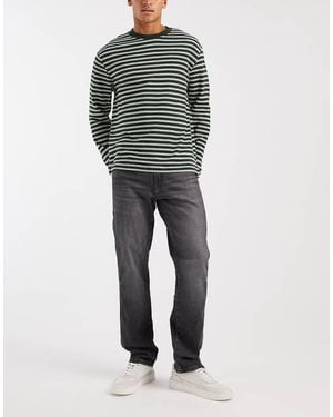 Wrangler Frontier Relaxed Straight Jeans - Blue