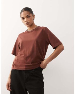 Weekday Perfect Boxy T-shirt - Brown