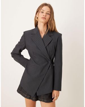 ASOS Tailored Nipped Waist Blazer With Cut-away Hem - Black