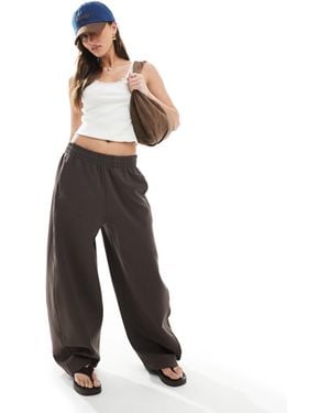 Stradivarius Str Barrel Leg Trackies - White