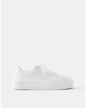 Pull&Bear Sneakers Bianche Con Suola Spessa - Bianco