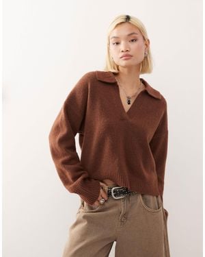 Monki Pull en maille à col polo - chocolat - Marron