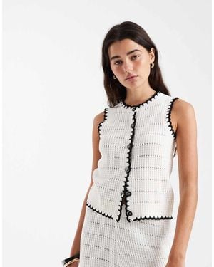 New Look Co-Ord Blanket Stitch Waistcoat - White