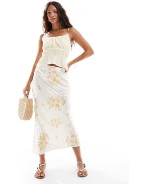 New Look Satin Bias Midi Skirt - White