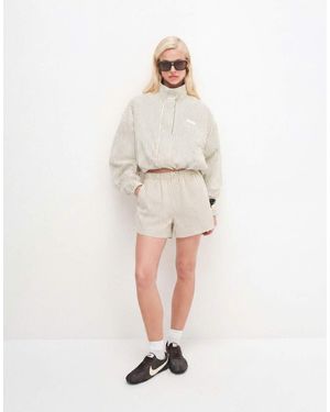 CERNUCCI Gestreepte Nylon Pull-On Short Co-Ord - Wit