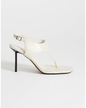 TOPSHOP Sandy Toe Thong High Heeled Sandal - White