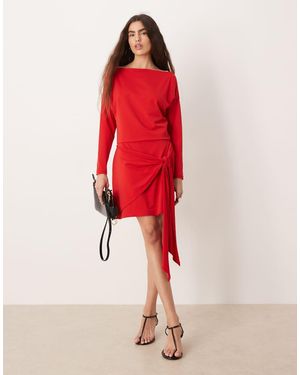 Abercrombie & Fitch Vestido Corto De Manga Larga Con Cuello Barco Y Lazada Delantera De - Rojo