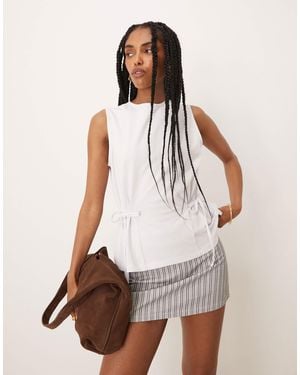 ASOS Sleeveless Cinched Tie Side Tee - White
