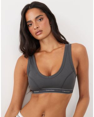 Calvin Klein Heritage baumwoll-triangel-bralette mit leichter polsterung - Grau