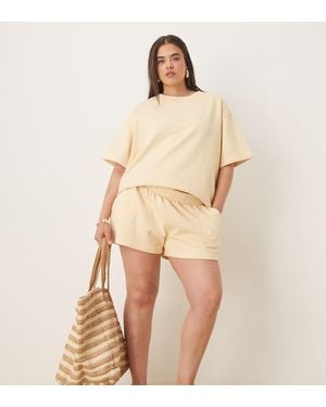 ASOS Asos Design Curve Sweat Shorts - Natural