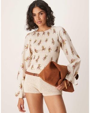ASOS Caraco smocké en coton avec bordures en dentelle - sauge - Neutre