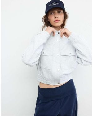Stradivarius High Neck Sweatshirt Jacket - White
