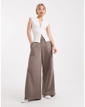 Edikted Kori Oversized Joggers - Brown