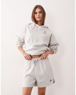 adidas Originals Three Stripes Studios Jersey Shorts - White