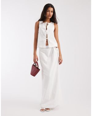 4th & Reckless Cotton Tie Side Detail Beach Maxi Skirt Co-Ord - White