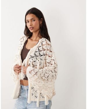 ASOS Gilet au crochet à franges - Neutre