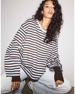 Stradivarius Oversized Gestreept T-Shirt Met Lange Mouwen - Blauw