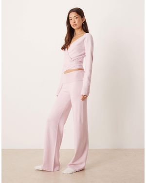 Hollister Gilly Hicks Low Rise Straight Leg Cozy Pants Co-ord - Pink