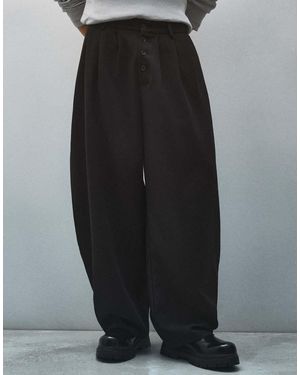 Bershka Darted Barrel Tailored Fit Trousers - Black
