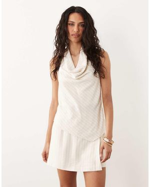 New Look Gestreepte Skort Met Gestrikte Overslag - Wit