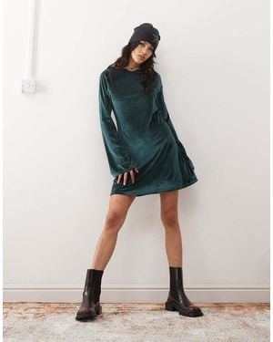 Monki Long Sleeve Velvet Mini Dress - Green