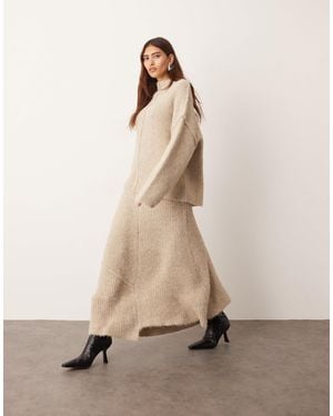 ARRANGE Jupe mi-longue d'ensemble en maille à coutures apparentes contrastantes - taupe - Neutre