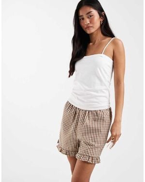 New Look Frill Gingham Shorts - White