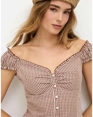 Stradivarius Heart Neckline Top With Buttons - Brown