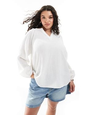 ONLY Cheesecloth V Neck Blouse - White