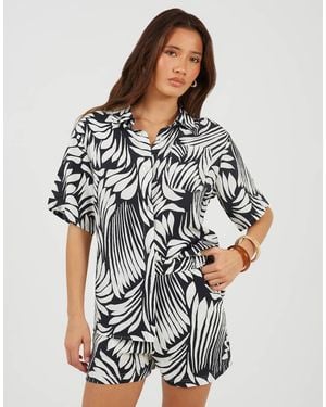 Brave Soul Printed Short Sleeve Shirt And Short Set - Black